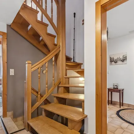 Chalet Spacieux Dans Le Val Ferret *