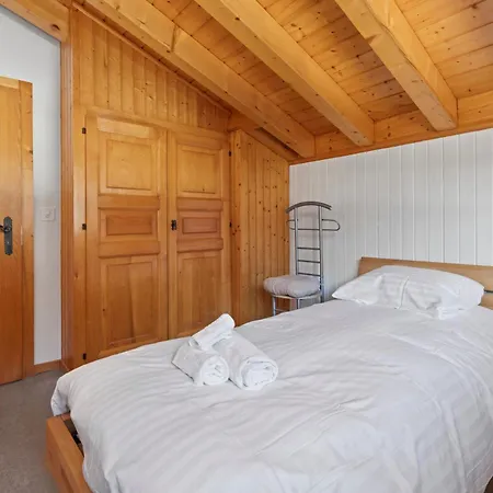 Spacieux Dans Le Val Ferret Chalet Orsières