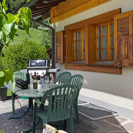Chalet Spacieux Dans Le Val Ferret Orsières