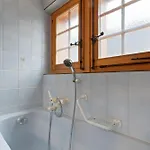 Chalet Spacieux Dans Le Val Ferret