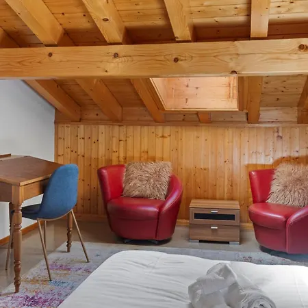 Spacieux Dans Le Val Ferret *